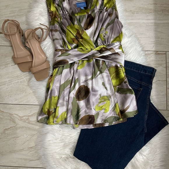 Simply Vera Vera Wang Green and Brown Sleeveless Wrap Peplum Blouse - Picture 1 of 6